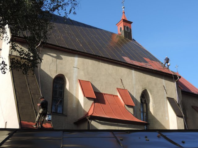 Náter strechy na kostole - ProRoof